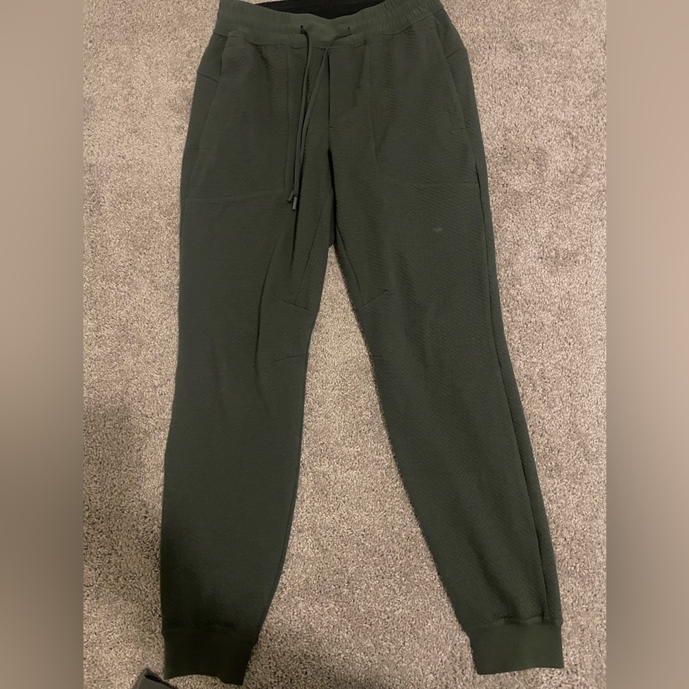Lululemon joggers